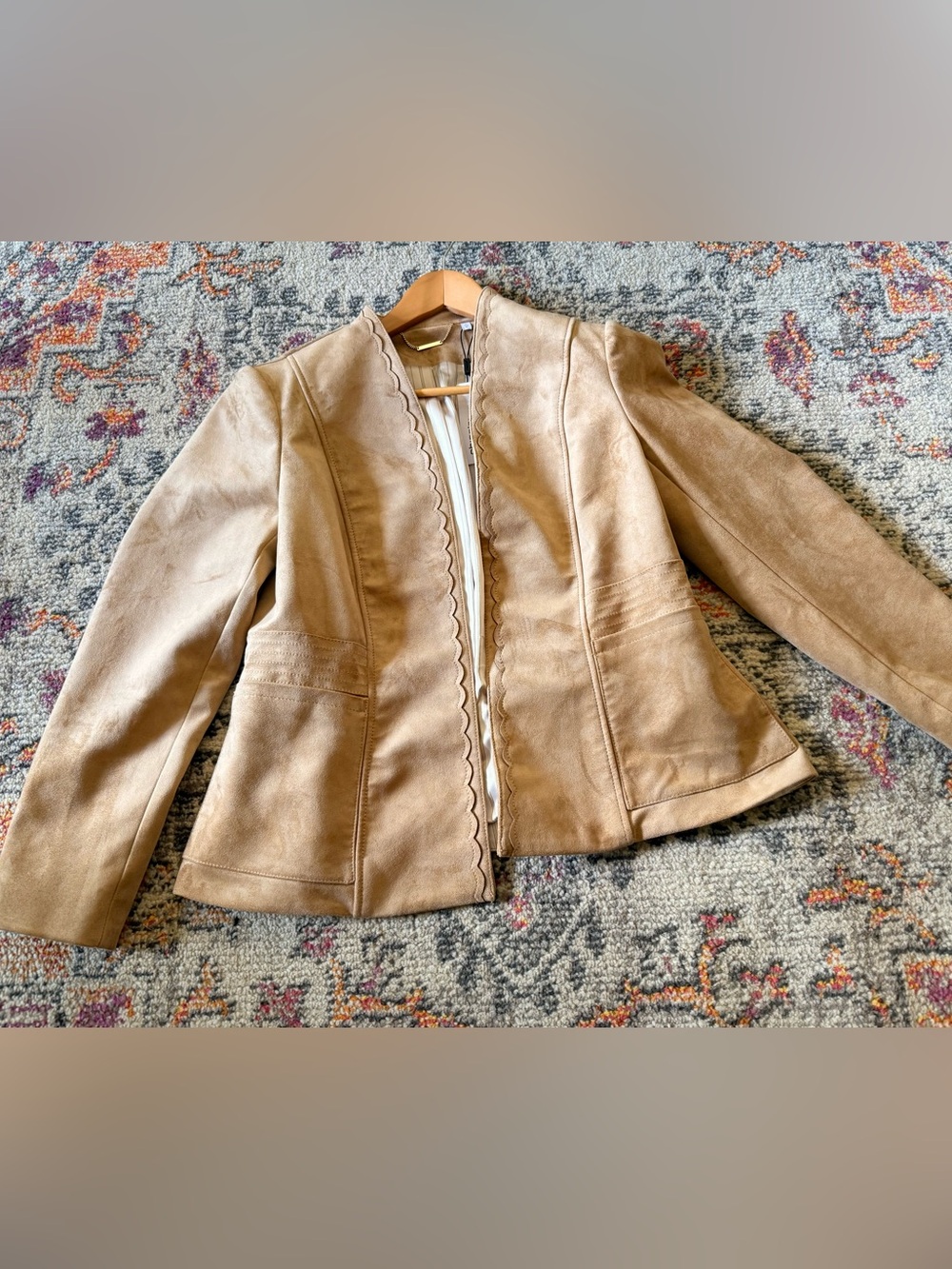 Chicos Women’s Scalloped Open-Front Suede Jacket - Tan